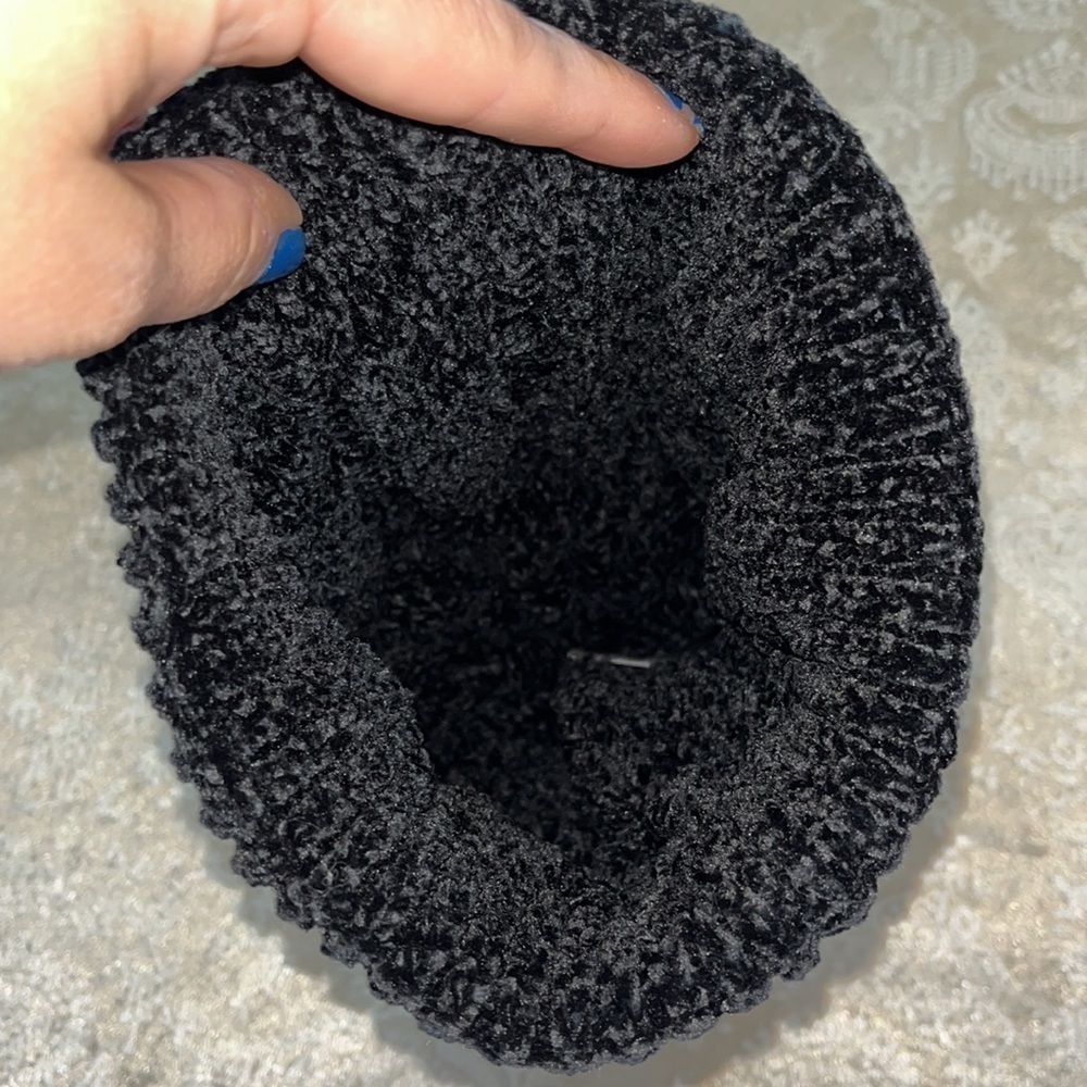 Brand New 47 Brand NFL Steelers Football Black Chenille Knit Cuffed Pom Hat - Picture 10 of 12